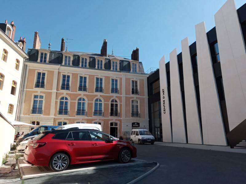 salle petit dejeuner hotel le prince (4)